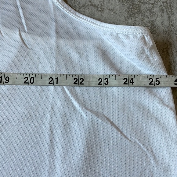 Cotton on Curve White Tank Top - Picture 3 of 5